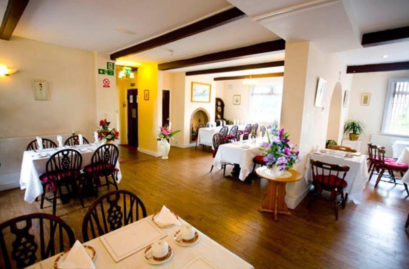 Radcliffe Hawthorn Hotel מראה חיצוני תמונה